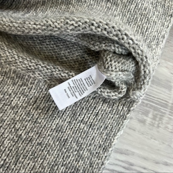 Max Studio button back turtleneck sweater - Picture 9 of 9